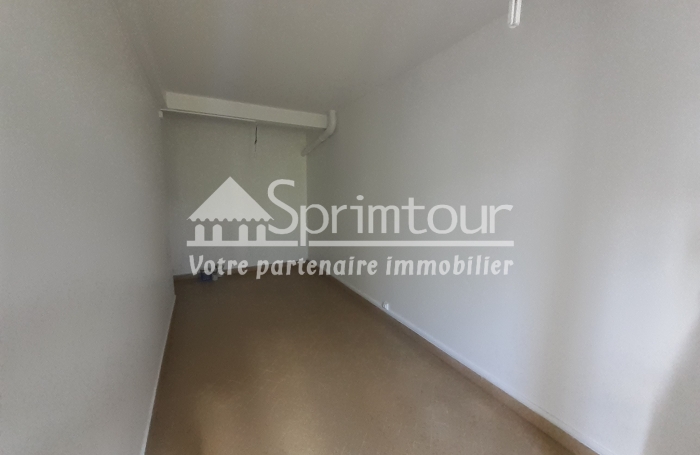 POINTE A PITRE Appartement de type T2 + bureau en duplex 97110