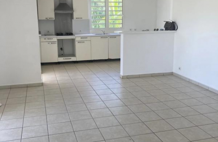 Vente Maison 96m&sup2; 4 pi&#232;ces Sainte Rose