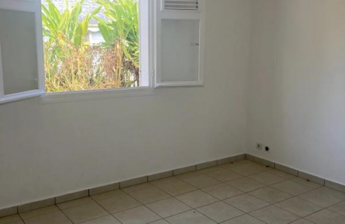 Vente Maison 96m&sup2; 4 pi&#232;ces Sainte Rose
