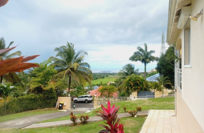 Vente Maison 96m&sup2; 4 pi&#232;ces Sainte Rose
