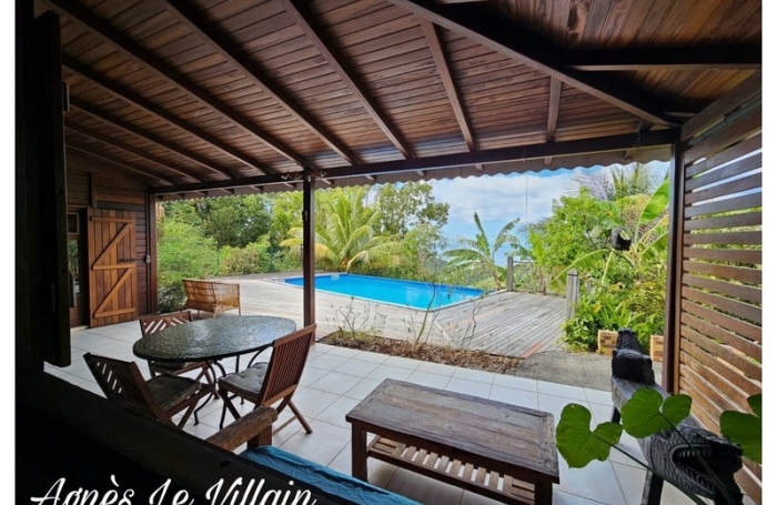 Vente Maison 86m&sup2; 4 pi&#232;ces Bouillante