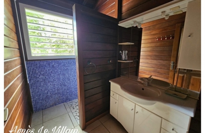 Vente Maison 86m&sup2; 4 pi&#232;ces Bouillante