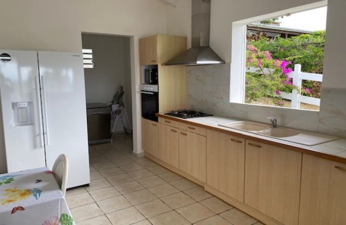Location Maison 103m&sup2; 4 pi&#232;ces Saint François