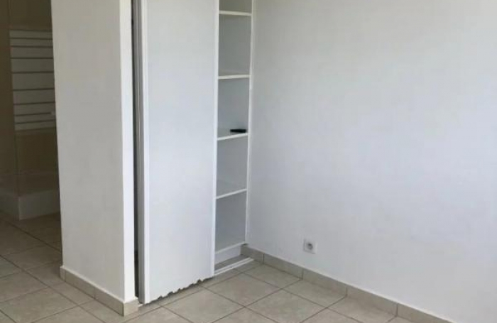 Vente Maison 85m&sup2; 4 pi&#232;ces Sainte Rose