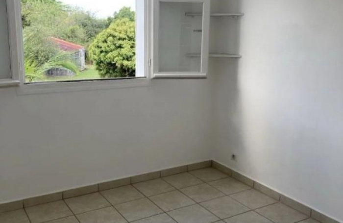 Vente Maison 85m&sup2; 4 pi&#232;ces Sainte Rose