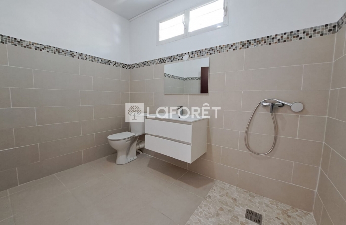 Vente Maison 122m² 4 pièces Les Abymes