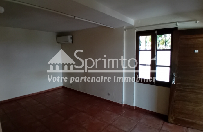 LE GOSIER Résidence AZULEROS studio  Bas du Fort