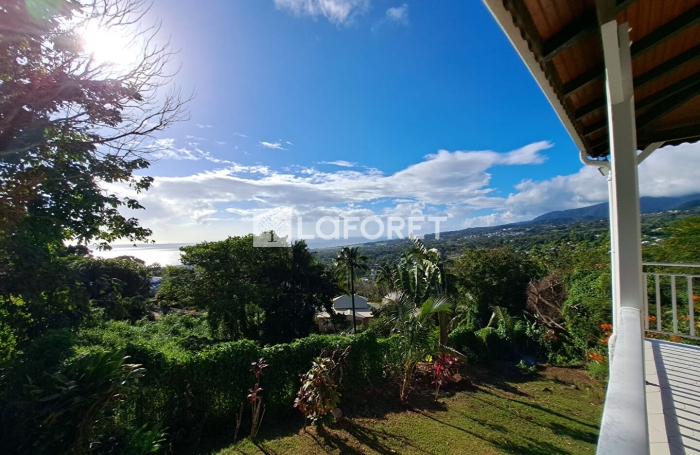 Vente Maison 208m² 6 pièces Gourbeyre