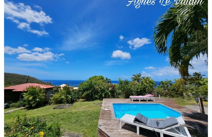 Vente Maison 142m&sup2; 6 pi&#232;ces Bouillante