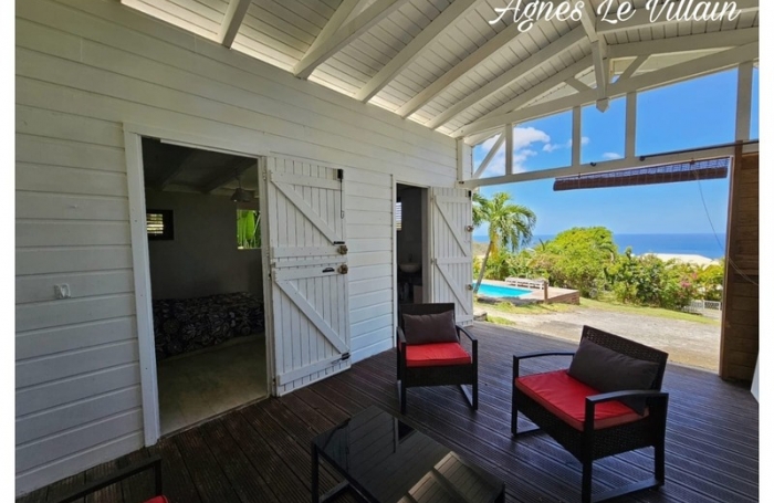 Vente Maison 142m&sup2; 6 pi&#232;ces Bouillante