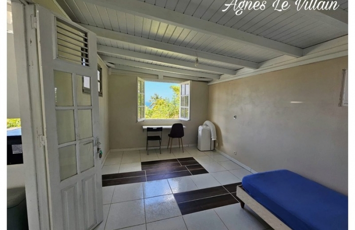Vente Maison 142m&sup2; 6 pi&#232;ces Bouillante