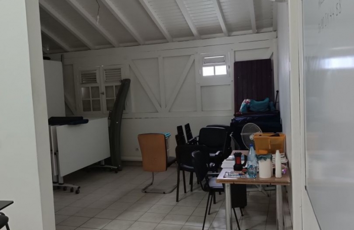 Vente Local commercial 56m&sup2; Saint François