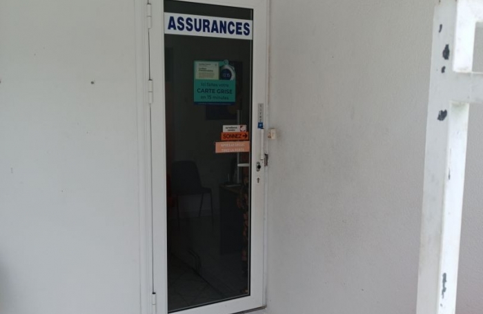 Vente Local commercial 44m&sup2; Saint François