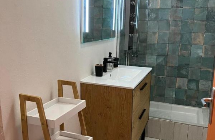 Vente Appartement 60m&sup2; 4 pi&#232;ces Les Abymes