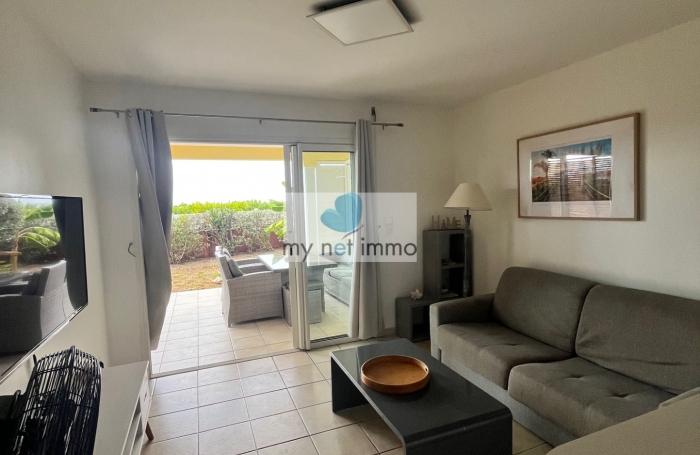 Bel appartement meublé, disponible de suite, dans une résidence sécurisée avec belle vue sur la mer