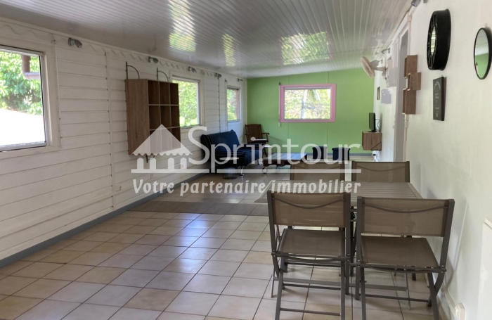 À LOUER À BAILLIF   APPARTEMENT T 3 MEUBLE ET CLIMATISE  DE 93 M2 - QUARTIER CALME