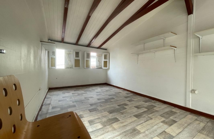 Vente Maison 110m&sup2; 4 pi&#232;ces Pointe-à-Pitre