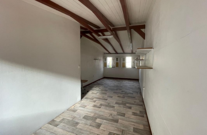 Vente Maison 110m&sup2; 4 pi&#232;ces Pointe-à-Pitre