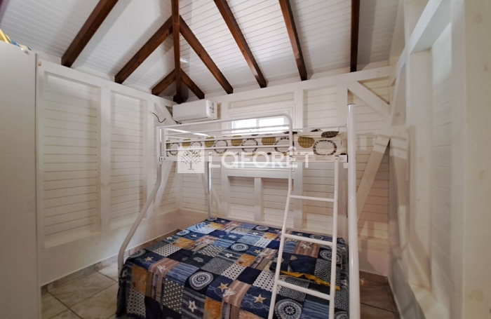 Location Appartement 57.67m² 3 pièces Les Abymes