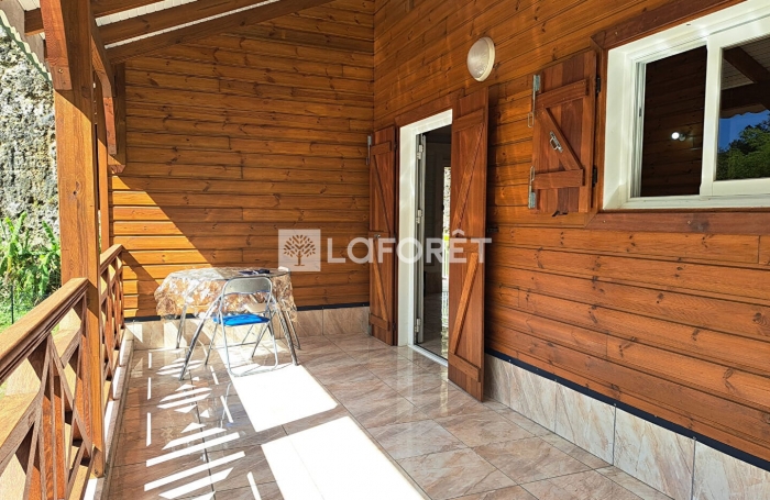 Location Appartement 57.67m² 3 pièces Les Abymes