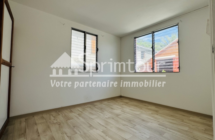 BOUILLANTE - MAISON T4 de 66 m2, bourg