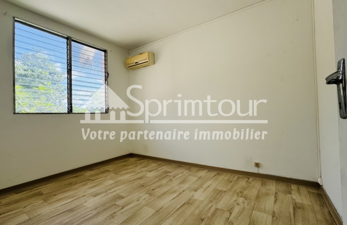 BOUILLANTE - MAISON T4 de 66 m2, bourg