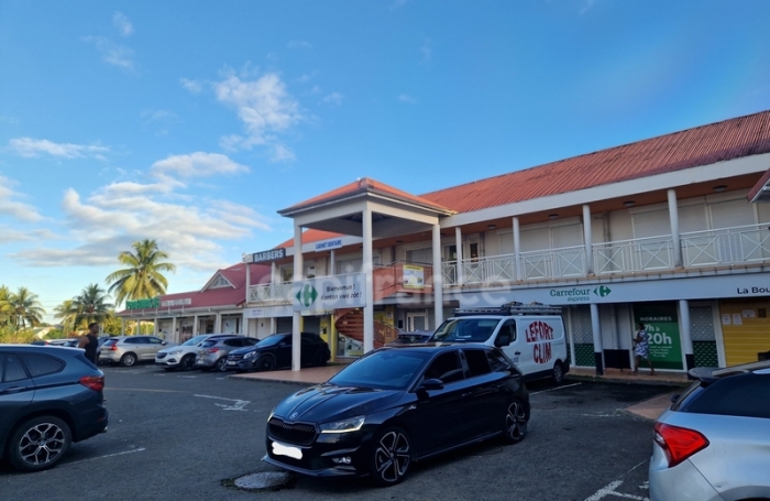 Vente Local commercial 50m&sup2; Sainte Rose