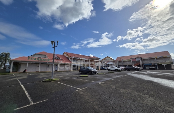 Vente Local commercial 50m&sup2; Sainte Rose