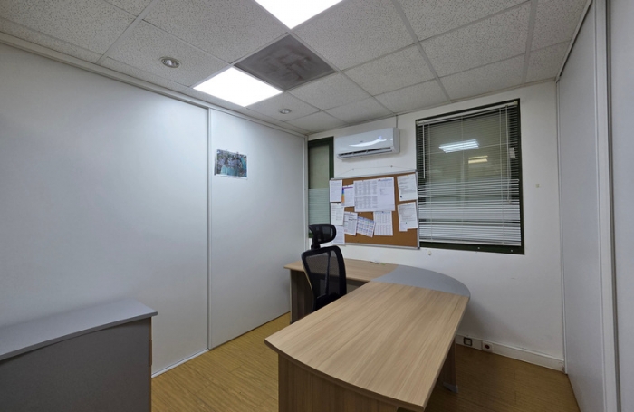 Location Local commercial 12m&sup2; 1 pi&#232;ce Baie Mahault