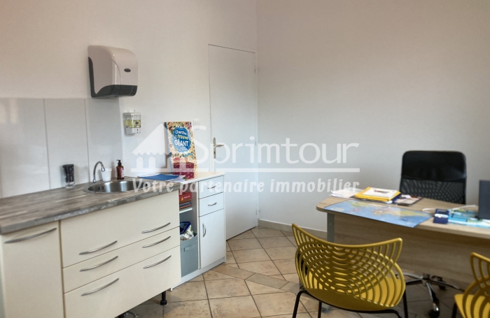 À LOUER   LOCAL PROFESSIONNEL EN MAISON DE SANTÉ   BOURG DE TROIS-RIVIÈRES