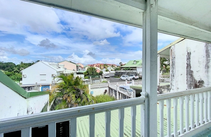 Vente Maison 73.67m² 7 pièces Baie Mahault