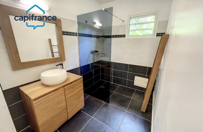 Location Maison 127m&sup2; 4 pi&#232;ces Petit-Bourg