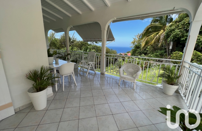 Vente Maison 110m&sup2; 6 pi&#232;ces Vieux Fort