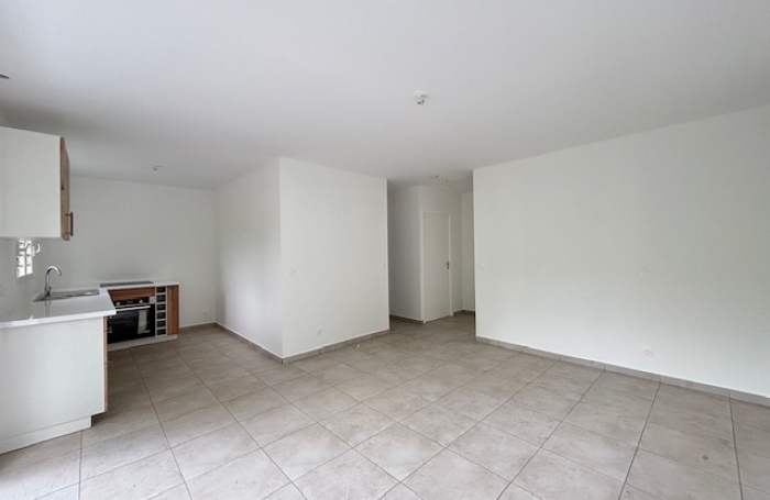 Maison individuelle de type trois - LONGFORT IMMOBILIER