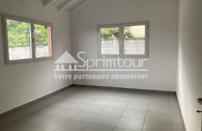 À louer   T4 Duplex avec jardin privatif et terrasse  Trois-Rivières