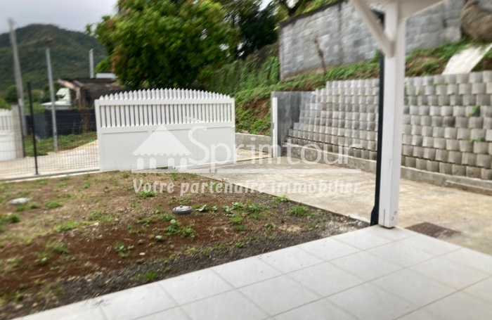 À louer   T4 Duplex avec jardin privatif et terrasse  Trois-Rivières