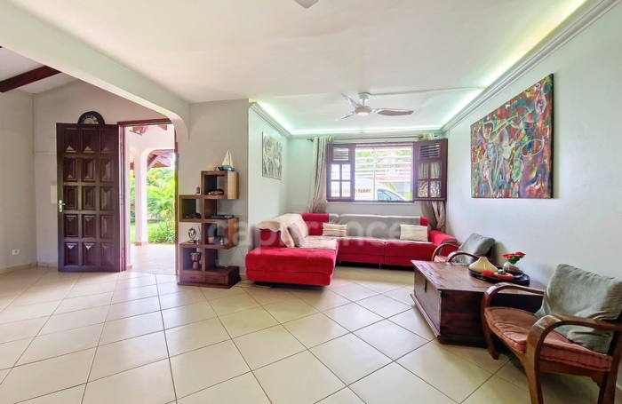Vente Maison 152m&sup2; 6 pi&#232;ces Capesterre Belle Eau