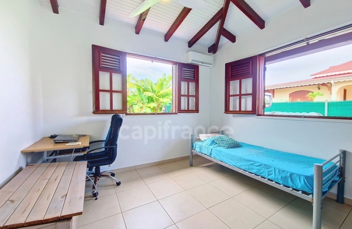 Vente Maison 152m&sup2; 6 pi&#232;ces Capesterre Belle Eau