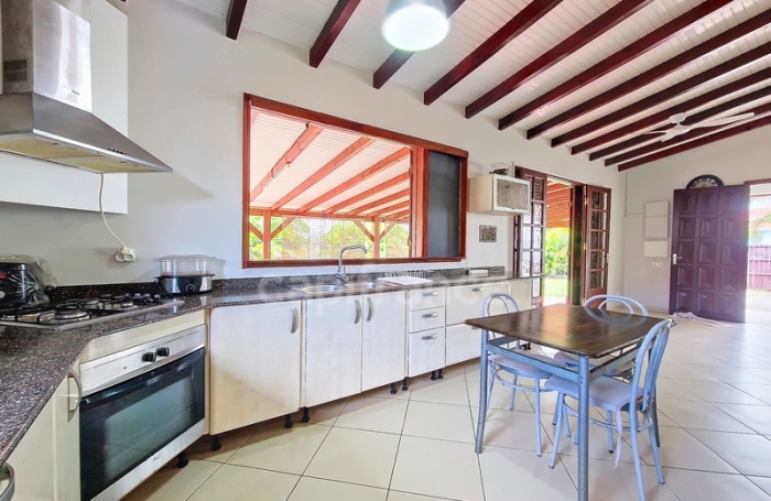 Vente Maison 152m&sup2; 6 pi&#232;ces Capesterre Belle Eau