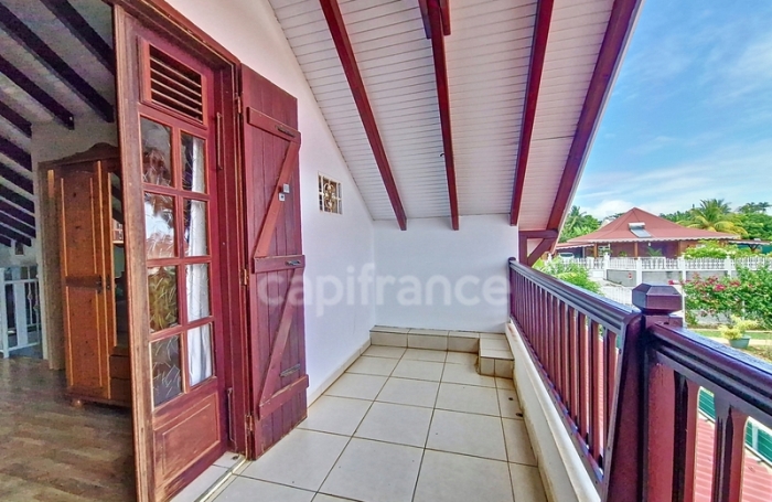 Vente Maison 152m&sup2; 6 pi&#232;ces Capesterre Belle Eau