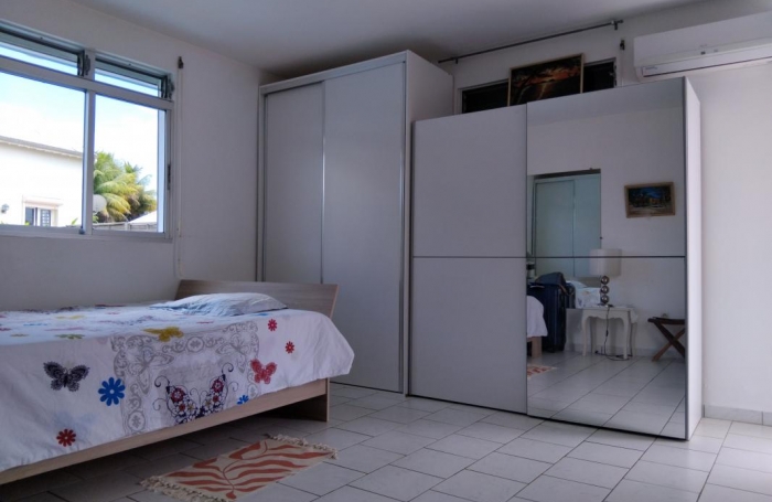 Vente Maison 225m&sup2; 7 pi&#232;ces Lamentin