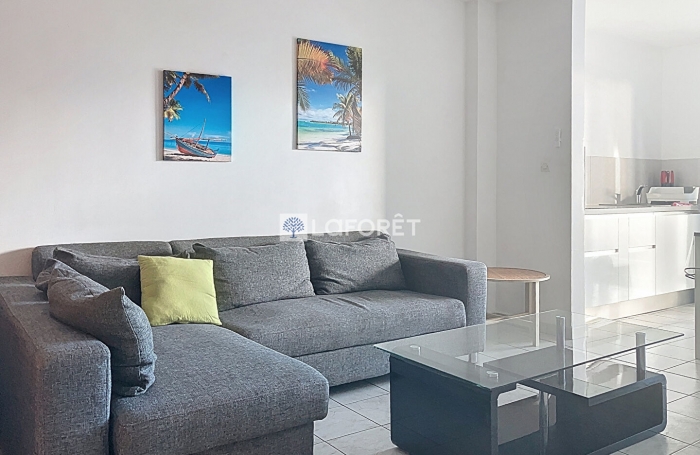 Location Appartement 45.1m² 2 pièces Gourbeyre