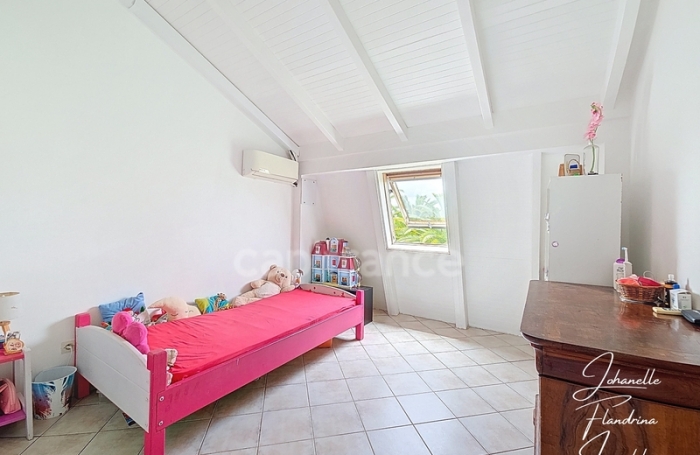 Vente Appartement 60m&sup2; 4 pi&#232;ces Baie Mahault