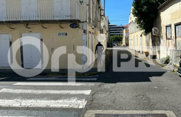VENTE - Local commercial 90 m² Basse Terre