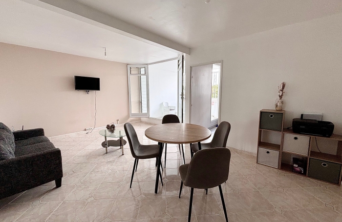 Location Appartement 97110