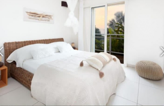 Vente Maison 107.5m&sup2; 4 pi&#232;ces Deshaies