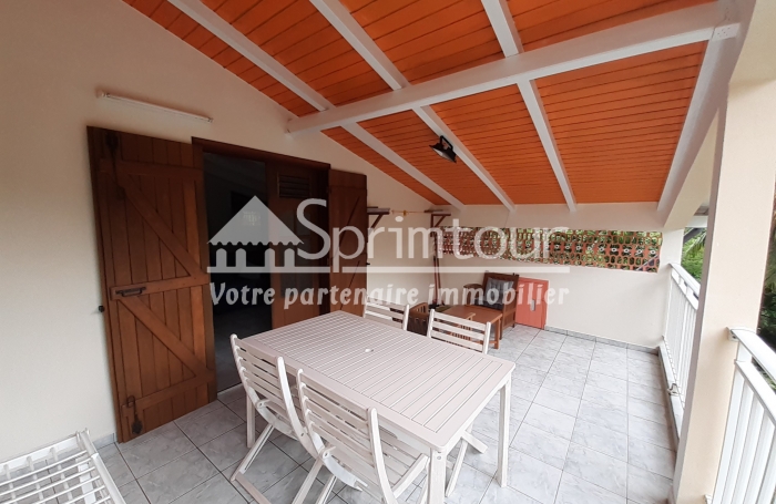 Location Appartement 97170