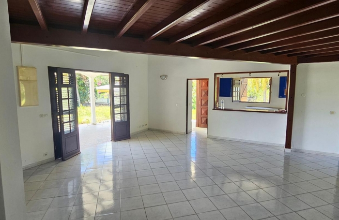 Vente Maison 154.83m&sup2; 5 pi&#232;ces Petit-Bourg