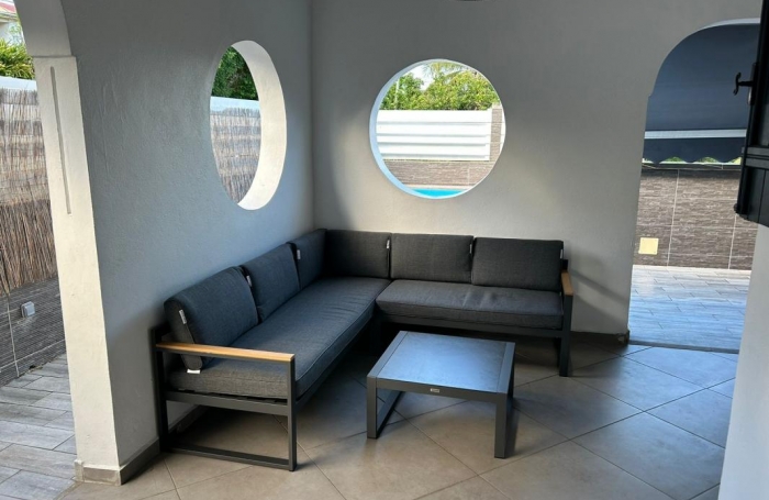 Location Maison 100m&sup2; 4 pi&#232;ces Sainte Anne