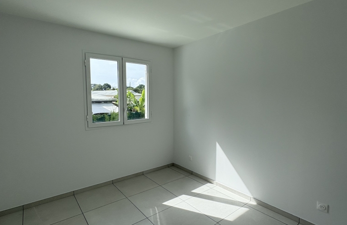 VILLA T5 NEUVE BIGLETTE